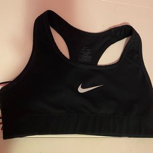GUC - black Dry fit sports bra